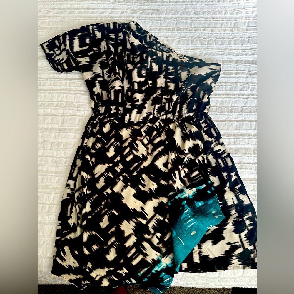 Women’s One Shoulder Dress-Small